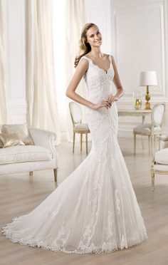 Pronovias Ombu