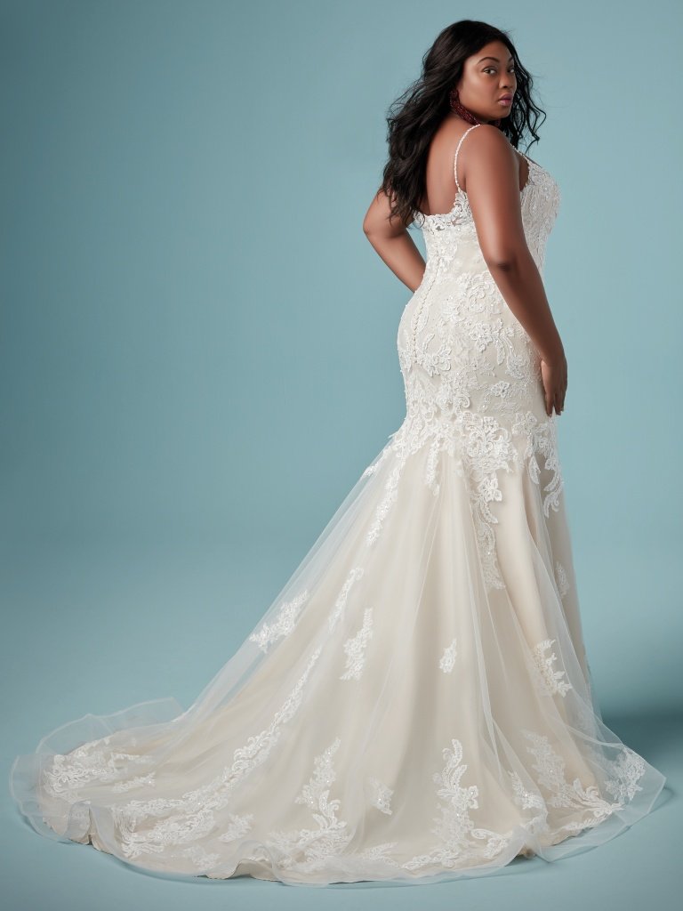 capa vestido de noiva plus size