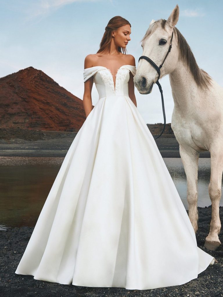 Vestido de noiva ombro a ombro: o decote mais encantador