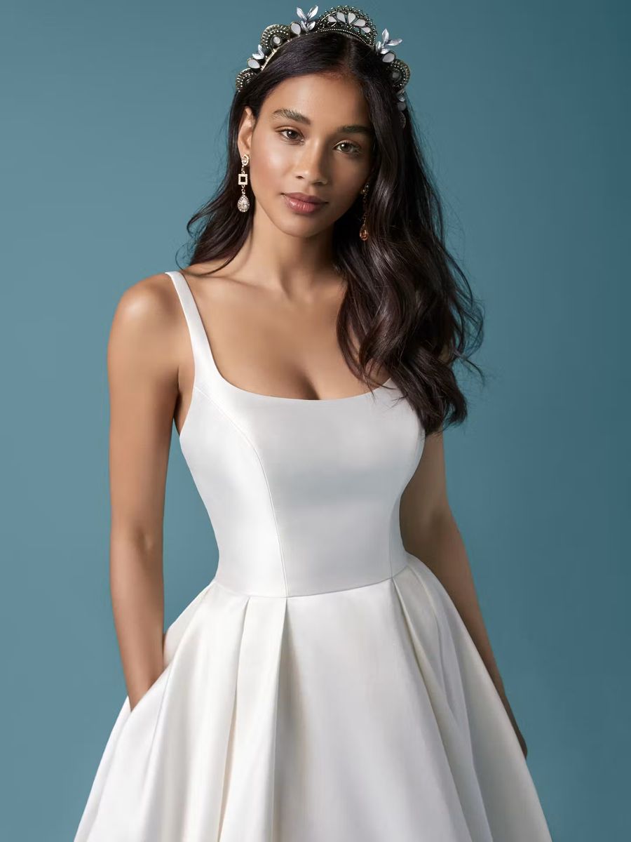 Vestido de noiva Selena, princesa em mikado — Boutique de Noivas, Nova Iguaçu, Rio de Janeiro — foto 2 de 3